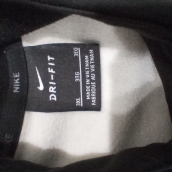 Nike dri-fit pullover hoodie - Picture 3 of 4